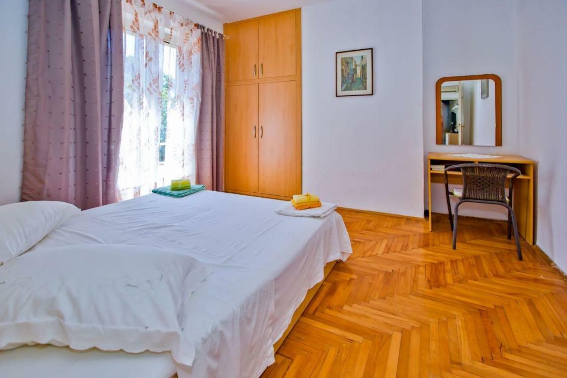 Apartments Jacky Хвар Экстерьер фото