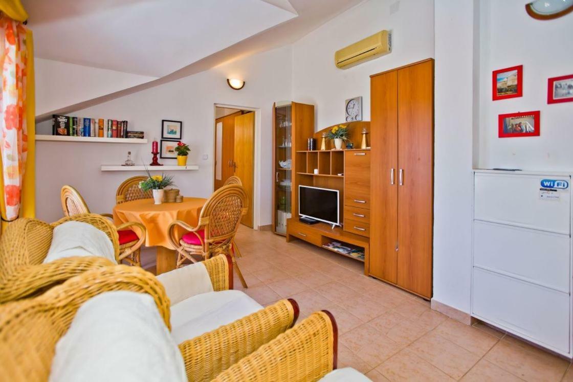 Apartments Jacky Хвар Экстерьер фото