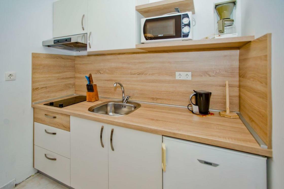 Apartments Jacky Хвар Экстерьер фото
