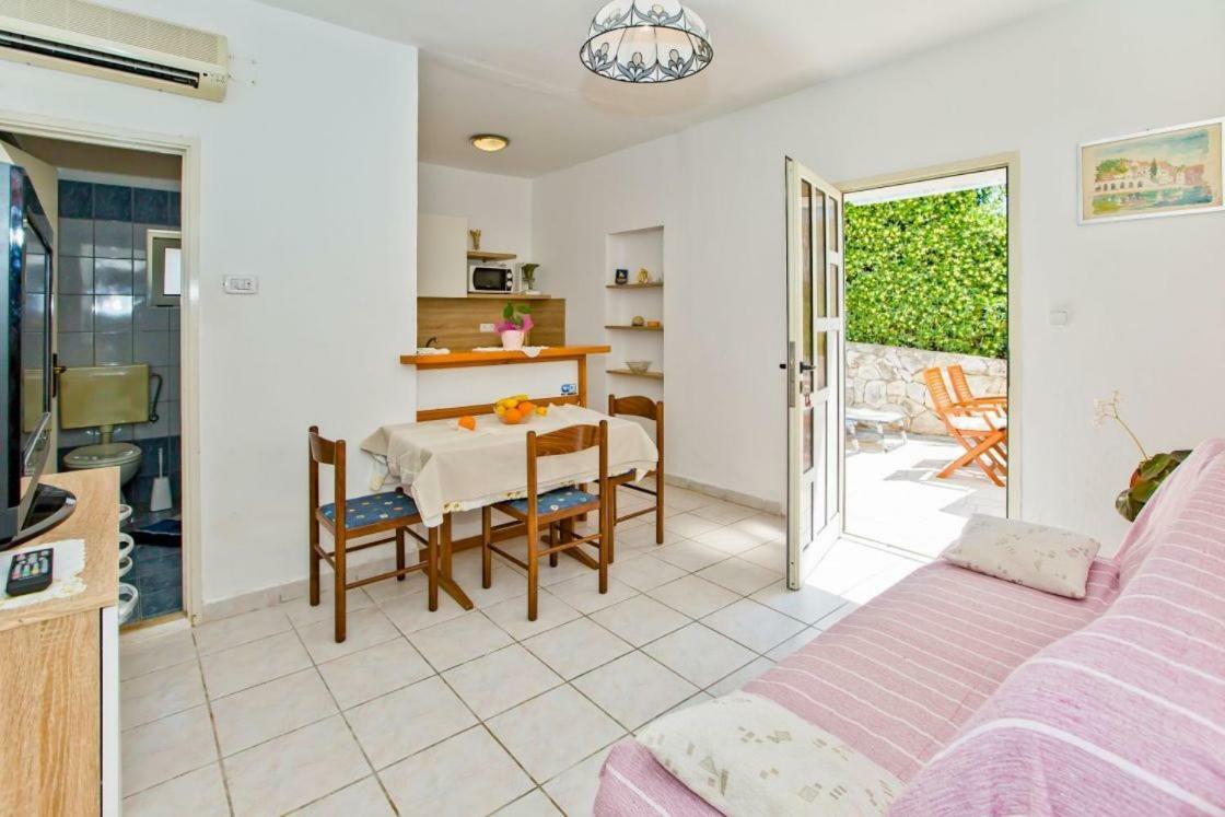 Apartments Jacky Хвар Экстерьер фото